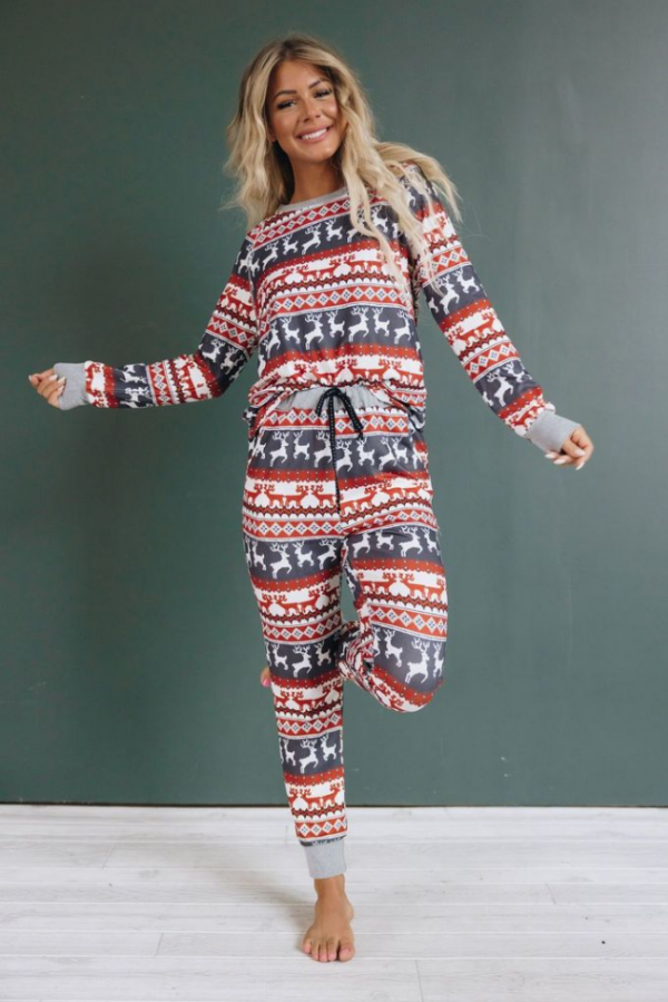 Run Run Reindeer Loungewear Set - Image 2