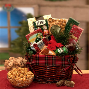 Christmas Gift Baskets – An Old Fashioned Christmas Gift Basket, 16x14x10 in, 1