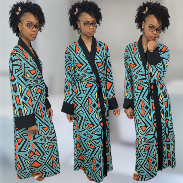 Luxury Dressing Gown (Robe) - I Am Queen, One Size Plus, 1 - Image 2